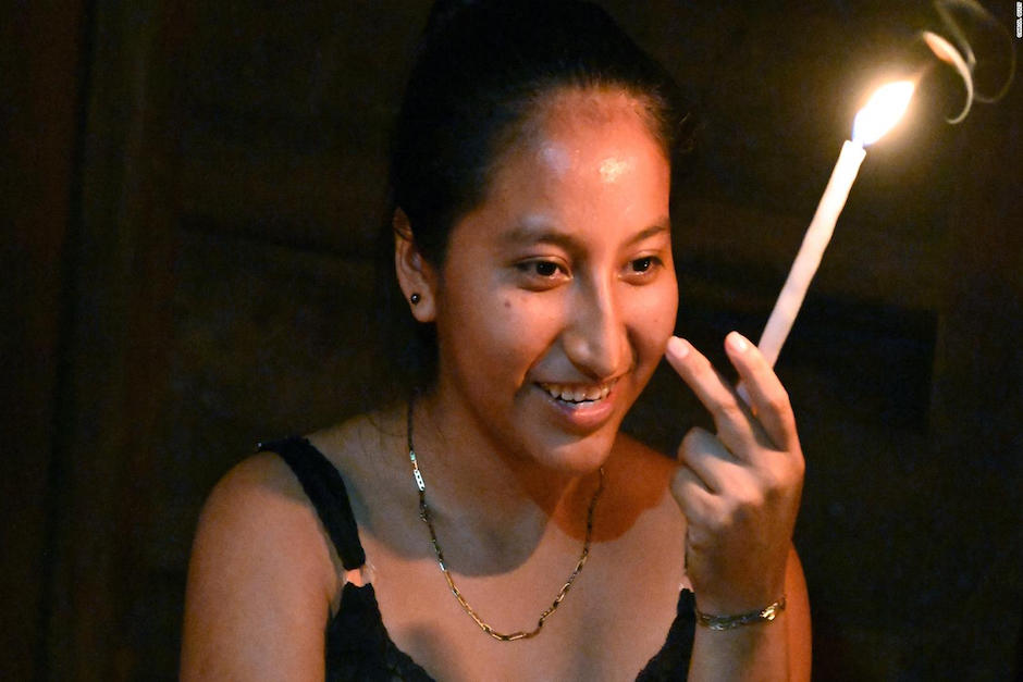 Este es el mensaje de la joven guatemalteca que se negó a casarse cuando tenía 14 años. (Foto: captura de video)