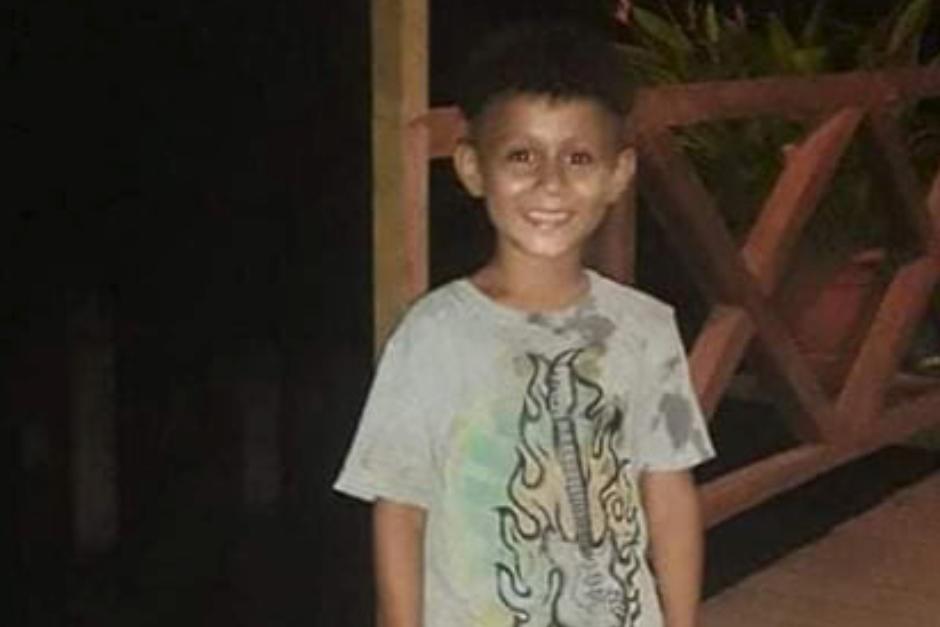 El niño dijo que huyó por supuestos malos tratos de sus padres. (Foto: redes sociales)&nbsp;