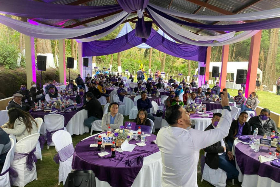 Neto Bran en una jornada de afiliación en Chimaltenango el sábado 5 de diciembre de 2020. (Foto: Facebook Neto Bran)&nbsp;