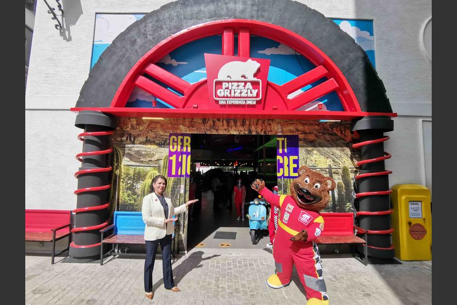 Pizza Grizzly da la bienvenida con un sistema de bioseguridad que busca proteger a sus invitados y colaboradores. (Fotograf&iacute;a: Fernando Pinetta / Soy502)&nbsp; &nbsp;
