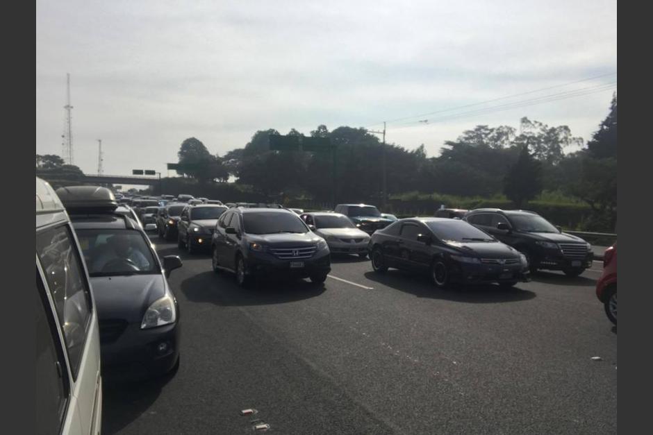 Pilotos reportan congestionamiento en peaje Palín-Escuintla. (Foto: Archivo/Soy502)&nbsp;