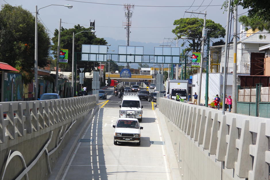 Un total de seis pasos a desnivel se habilitar&aacute;n en los primeros tres meses de 2021. (Foto: Fredy Hern&aacute;ndez/Soy502)