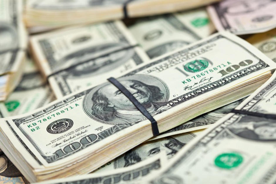 El hombre consigui&oacute; ganar dinero que le permitir&aacute; reordenar su destinos y ayudar a su hija. (Foto: Shutterstock)