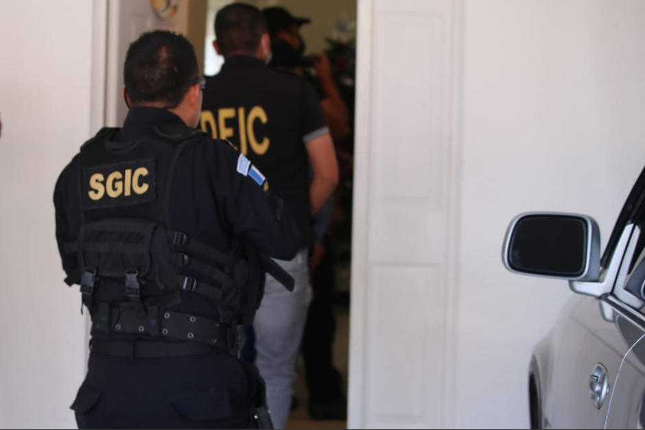 Un supuesto l&iacute;der del Barrio 18 fue capturado este mi&eacute;rcoles 30 de diciembre en una residencial de las zona 16. (Foto: PNC)&nbsp;