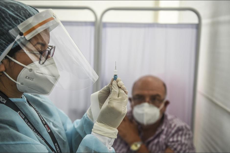 La empresa china anunció la efectividad de la vacuna. (Foto: AFP)&nbsp;