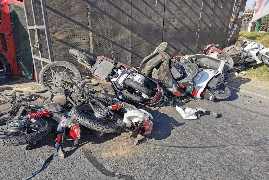 Los socorristas atendieron a los heridos y reportaron solo daños materiales (Foto:&nbsp;Herlindo García)