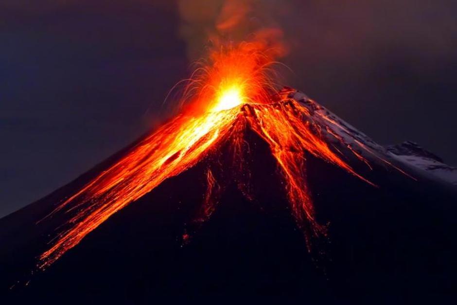 La panor&aacute;mica del Volc&aacute;n de Fuego infunde temor y admiraci&oacute;n por igual (Foto: storymaps)