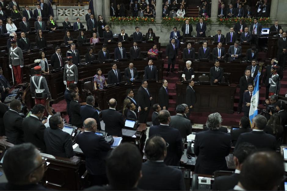 Varios diputados se aliaron a Vamos, otros a la UNE y solo dos a ninguno de estos partidos. (Foto: Luis Sajché/Soy502)