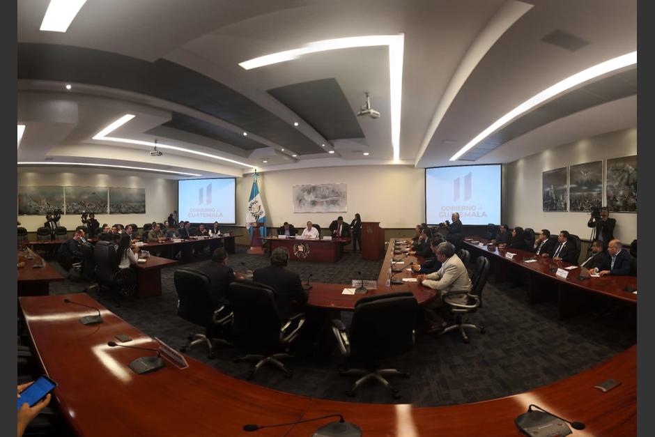 La reunión se efectuó en Casa Presidencial. (Foto: José Miguel Castañeda/Soy502)