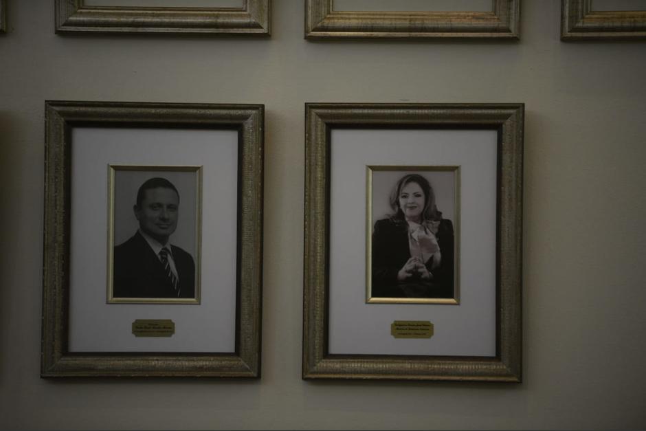 El ministro de Relaciones Exteriores, Pedro Brolo, juramentó a los nuevos vicecancilleres que lo acompañarán durante su gestión. (Foto: Wilder López/Soy502)