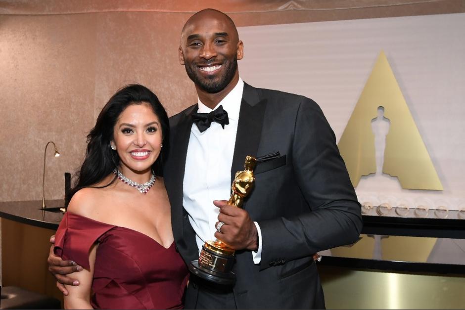 Kobe Bryant y su esposa formaban una pareja que logr&oacute; sobreponerse a distintos obst&aacute;culos. (Foto: Archivo/AFP)