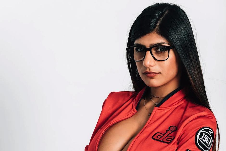 Mia Khalifa luce mas sexy que nunca en sus posteos en Instagram. (Foto: GQ México)