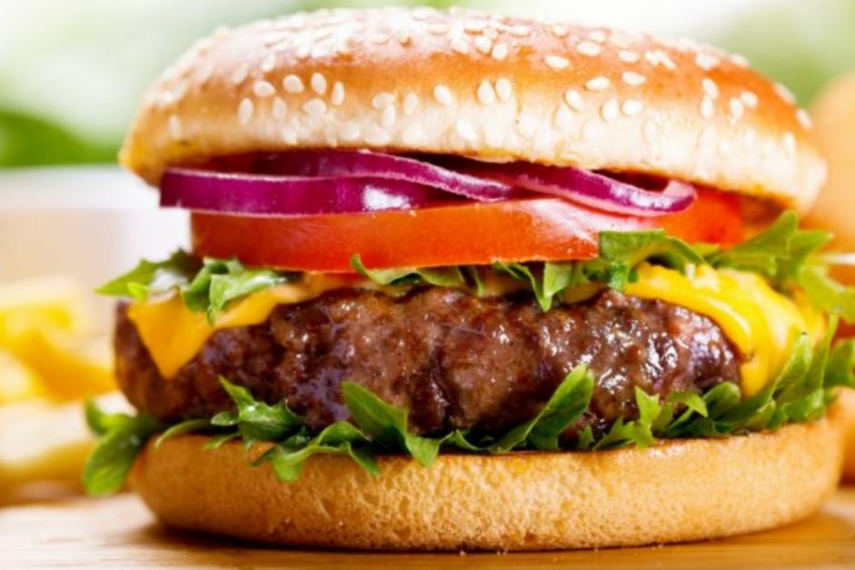 Comer una hamburguesa no deber&iacute;a ser tan malo. (Foto: cocinadelirante)&nbsp;