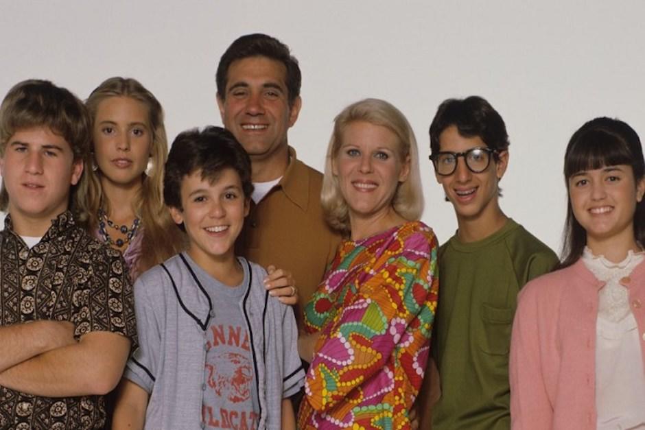 Tres chicos de doce a&ntilde;os en el pasillo de una escuela y el resto es historia (Foto: M&aacute;quina del Tiempo)