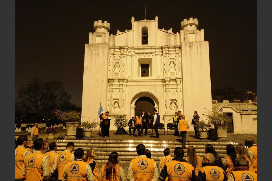 Las autoridades efectuaron un acto conmemorativo al terremoto del 4 de febrero. (Foto: Conred)&nbsp;
