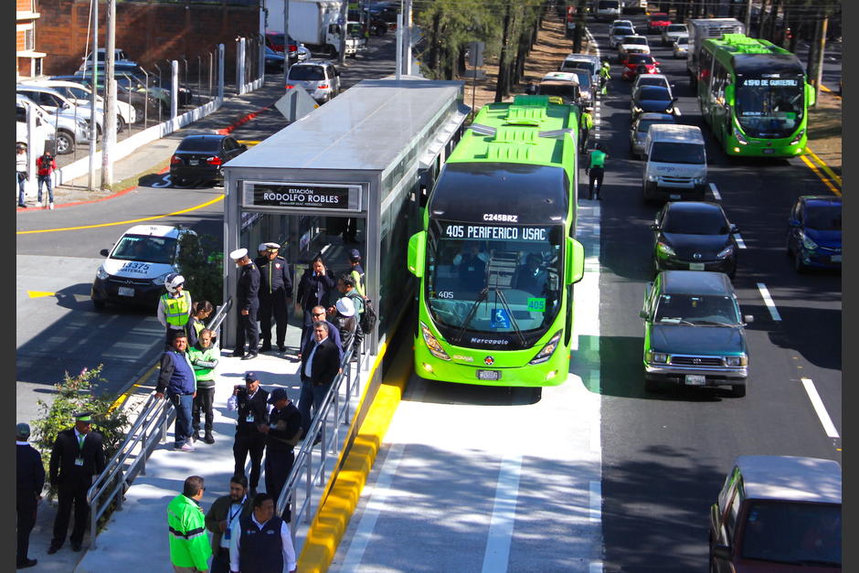 Las nuevas estaciones que se habilitarán a partir de este jueves ofrecen más opciones a los usuarios del sector sur del Anillo Periférico. (Foto: Fredy Hernández/Soy502)