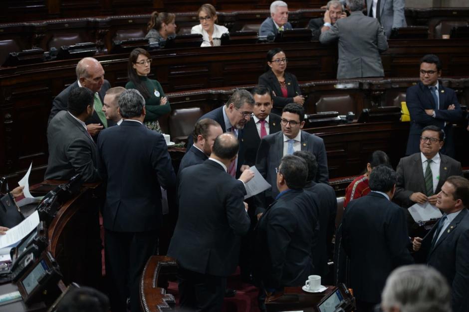 La propuesta fue incluída en la agenda sin que existiera mayor discusión. (Foto: Wilder López/Soy502)