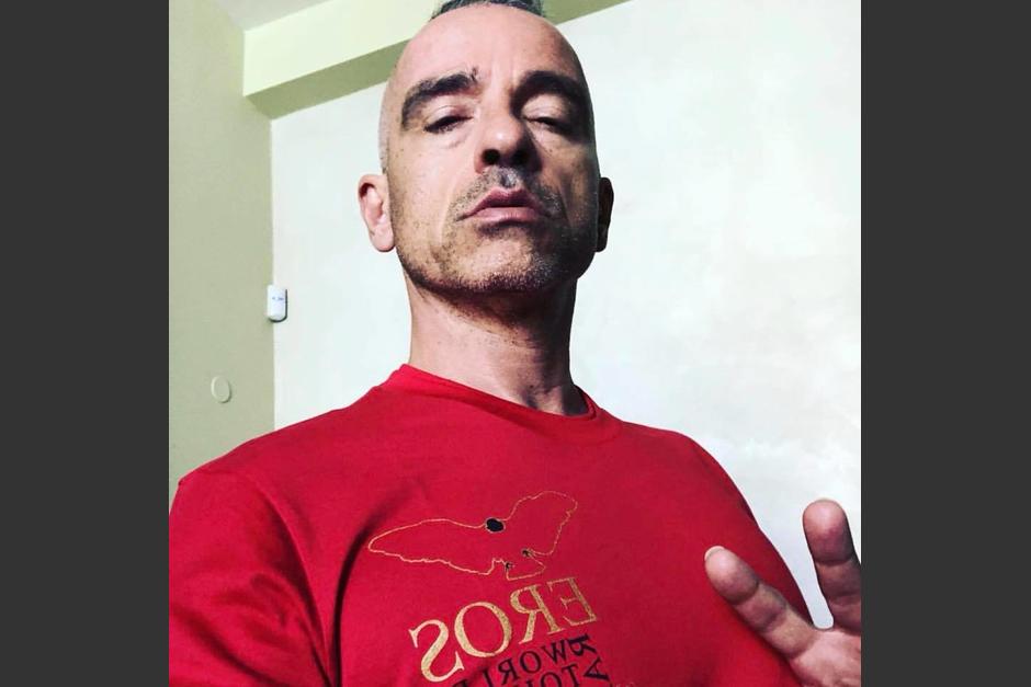 Eros Ramazzoti agredi&oacute; a una fan durante su llegada&nbsp; M&eacute;xico. (Foto: Facebook Eros Ramazzotti)&nbsp;