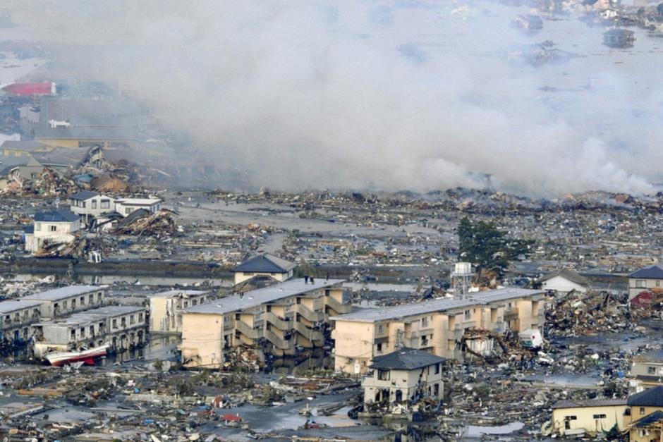 El terremoto y tsunami del 11 de marzo de 2011 causó el fallecimiento de unas 15 mil personas en varias ciudades de Japón. (Foto: RT)&nbsp;