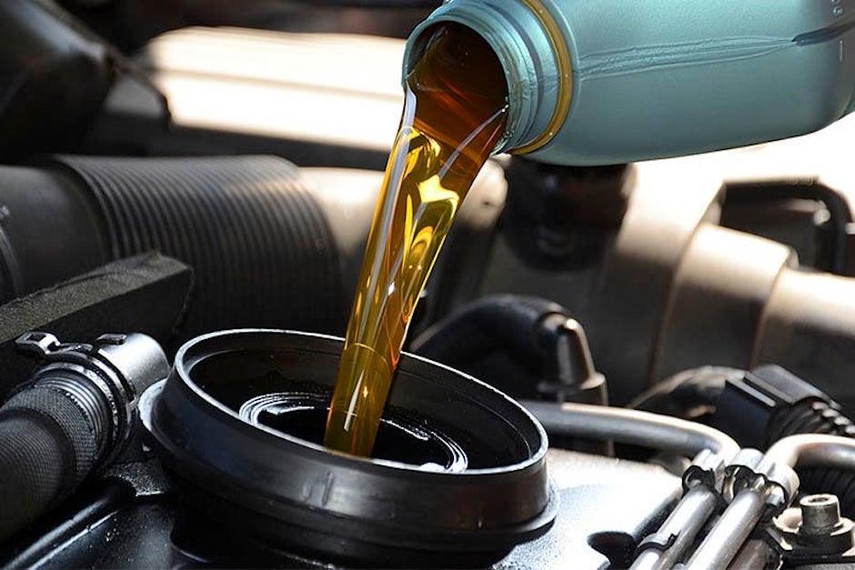 La recomendaci&oacute;n es llevar el veh&iacute;culo con tu mec&aacute;nico de confianza para cambiar el l&iacute;quido de frenos (h&iacute;bridos y el&eacute;ctricos)