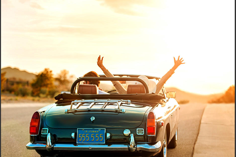 Antes de emprender cualquier viaje debes asegurar tu auto. (Foto: Top Feed)