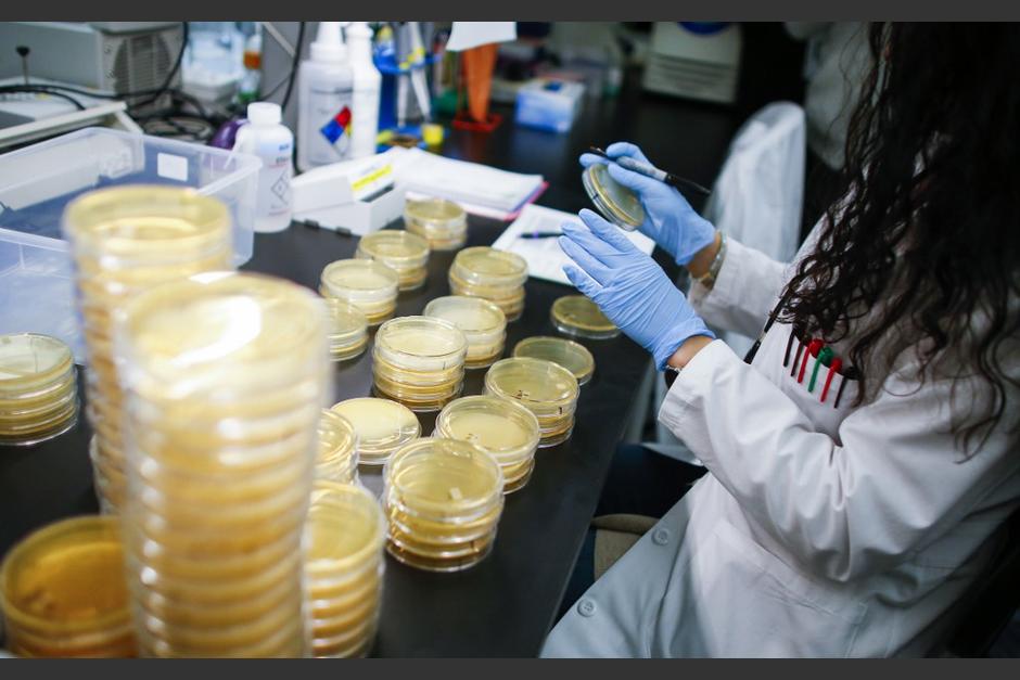 México está en alerta por la presencia del virus encontrado en tres personas que regresaron de Italia. (Foto: AFP)