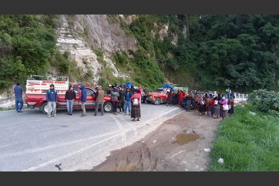 Un grupo de pobladores realiz&oacute; una manifestaci&oacute;n por dos d&iacute;as para exigir que no les hicieran hisopados. (Foto: Noticias Solol&aacute;)