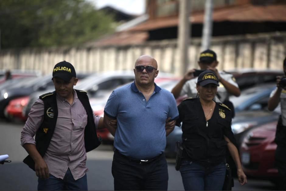 El exministro de Salud, Jorge Villavicencio, salió de prisión para recuperarse del Covid-19, que supuestamente padece. (Foto: Archivo/Soy502)