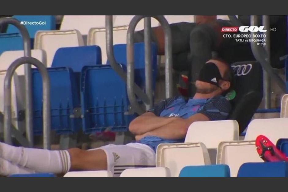 El gal&eacute;s no tuvo acci&oacute;n en el partido contra el Alav&eacute;s y eso parec&iacute;a no incomodarle. (Captura Video)