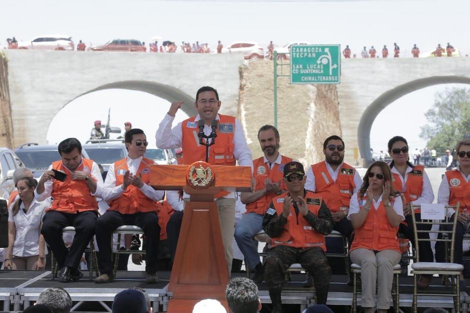 Jimmy Morales inauguró la primera fase del Libramiento de Chimaltenango el 12 de abril de 2019. (Foto archivo/Soy502)