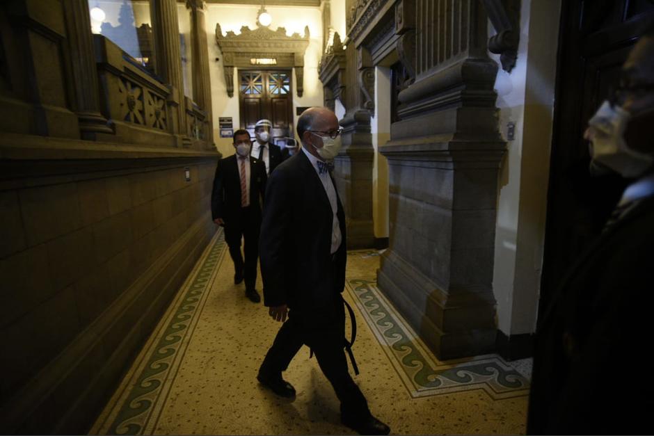 El pasado lunes Asturias señaló que muchos médicos se han contagiado de Covid-19 por descuido. (Foto: Wilder López/Soy502)