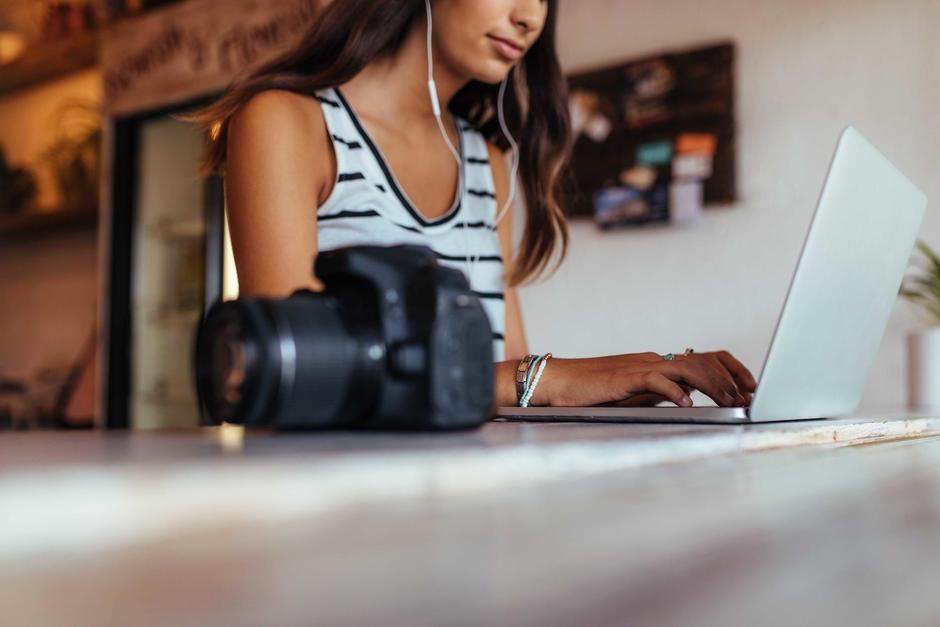 La SAT anunció que fiscalizaría los negocios en las redes sociales con el fin de aumentar la recaudación tributaria. (Foto: Shutterstock)