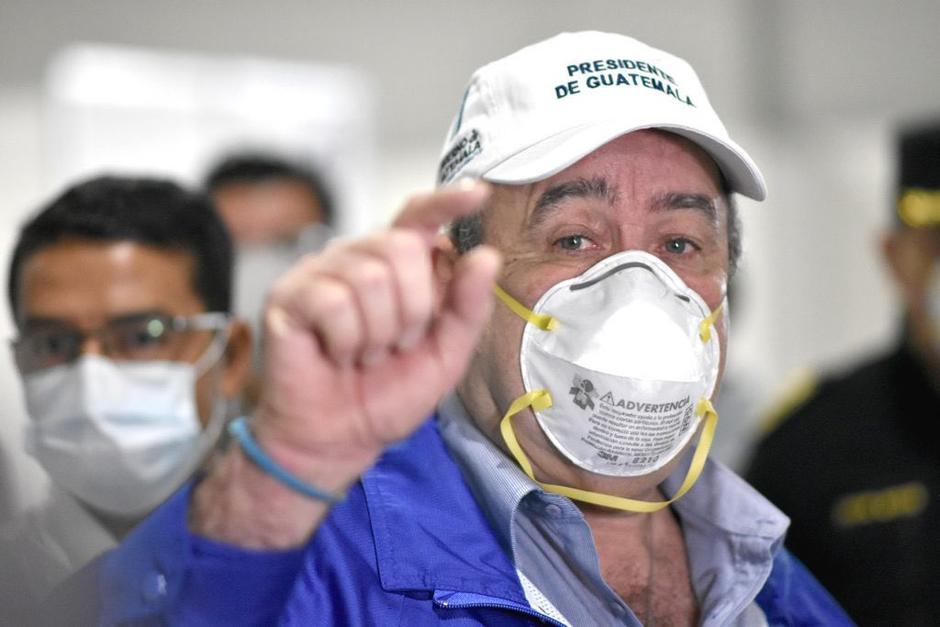 El presidente Alejandro Giammattei sostuvo una reunión "secreta" con diputados y ministros en la finca Santo Tomás, en Escuintla. (Foto: Archivo/Soy502)