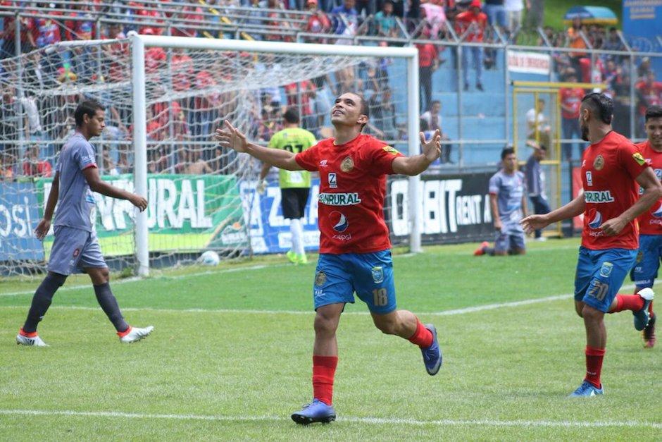 Janderson Pereira vuelve a Municipal y la afición escarlata reacciona en las redes sociales. (Foto: Archivo/Soy502)