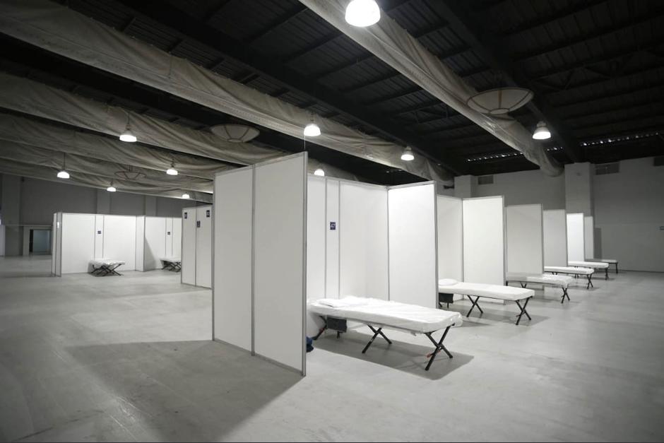 El hospital temporal del Parque de la Industria podría quedarse sin médicos en Julio. (Foto: Archivo/Soy502)