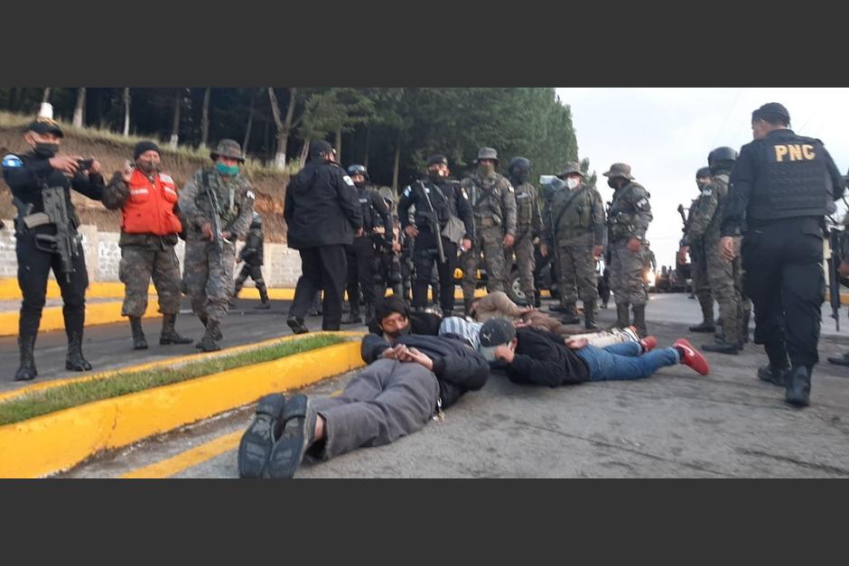 La polic&iacute;a reporta seis capturas despu&eacute;s de los enfrentamientos en Santa Catarina Ixtahuac&aacute;n, Solol&aacute;. (Foto: PNC)