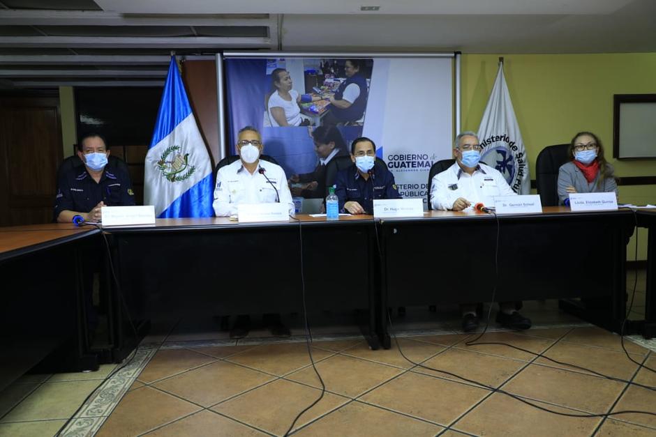 El viceministro técnico de salud reiteró que el uso de acetaminofén es el más recomendado para el Covid-19. (Foto: Ministerio de Salud)