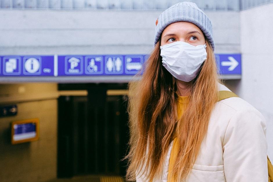 El uso excesivo de las mascarillas pueden irritar la piel. (Foto: Pexels)