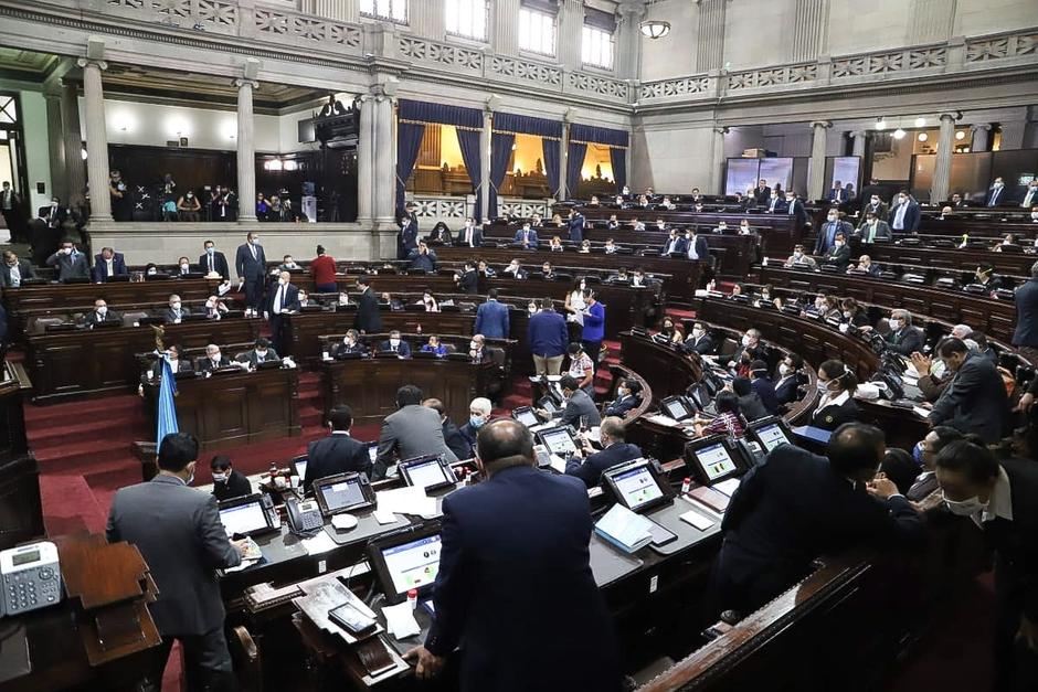 El Congreso desinfectará sus oficinas esta semana luego de que se confirmaron estos casos. (Foto: Archivo/Soy502)