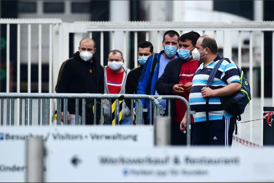 Las autoridades de salud han empezado a tomar medidas para evitar que la situaci&oacute;n se salga de control. (Foto: AFP)