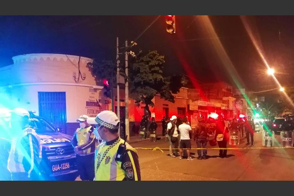 El hecho se registró la noche del miércoles en la zona 6 capitalina. (Foto: Amilcar Montejo/PMT)