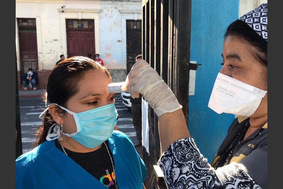Salud ordena auditar los casos de Covid-19, por desfase en las cifras oficiales. (Foto: Archivo/Soy502)