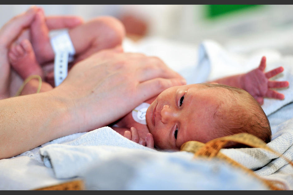 El nacimiento de Jefferson, quien no se contaminó de Covid-19, tuvo otra dificultad: era un bebé prematuro. (Foto: La Gran Época)