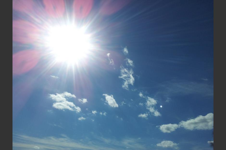 Los Rayos ultravioleta pegar&aacute;n a un nivel extremo el fin de semana. (Foto: PxHere)