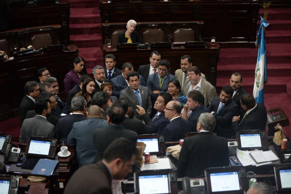 Diputados se distancian de la Comisión Permanente y piden a la OEA acompañar el proceso de manera urgente. (Foto: Archivo/Soy502)
