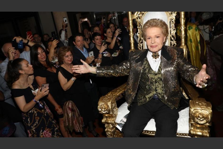 "Mucho, mucho amor", es el documental que narra la vida de Walter Mercado. (Foto: AFP)&nbsp;