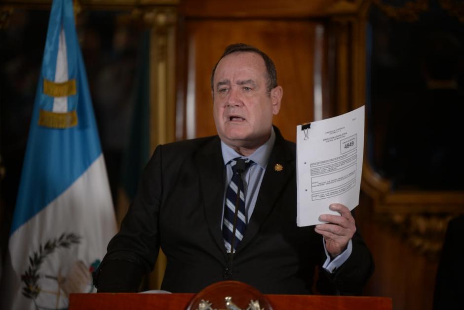 El mandatario se adelant&oacute; a un documental donde se hablar&aacute; supuestamente de trabajo infantil en plantaciones de caf&eacute; en Guatemala. (Foto: Wilder L&oacute;pez/Soy502)&nbsp;