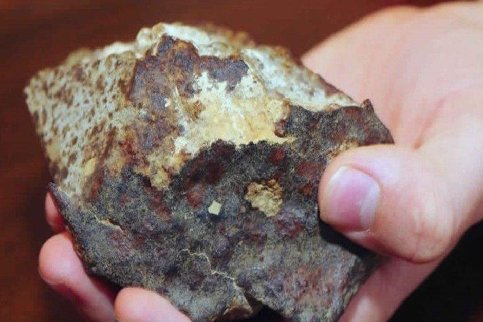 Los investigadores le han dado el nombre de hemolitina por su composici&oacute;n basada en hierro y litio (Foto: El Clar&iacute;n)