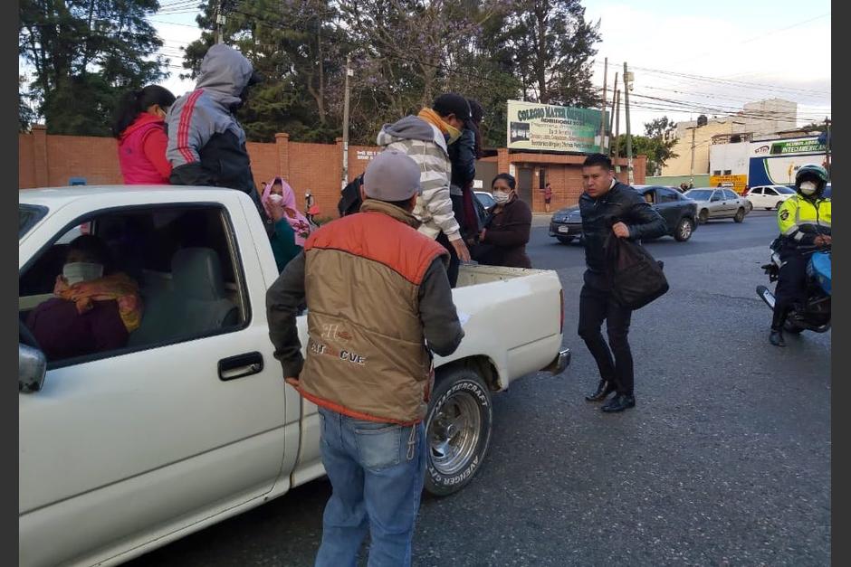 Los pilotos de los vehículos serán sancionados por aprovecharse de la situación para lucrar con la necesidad de las personas. (Foto: Emixtra)