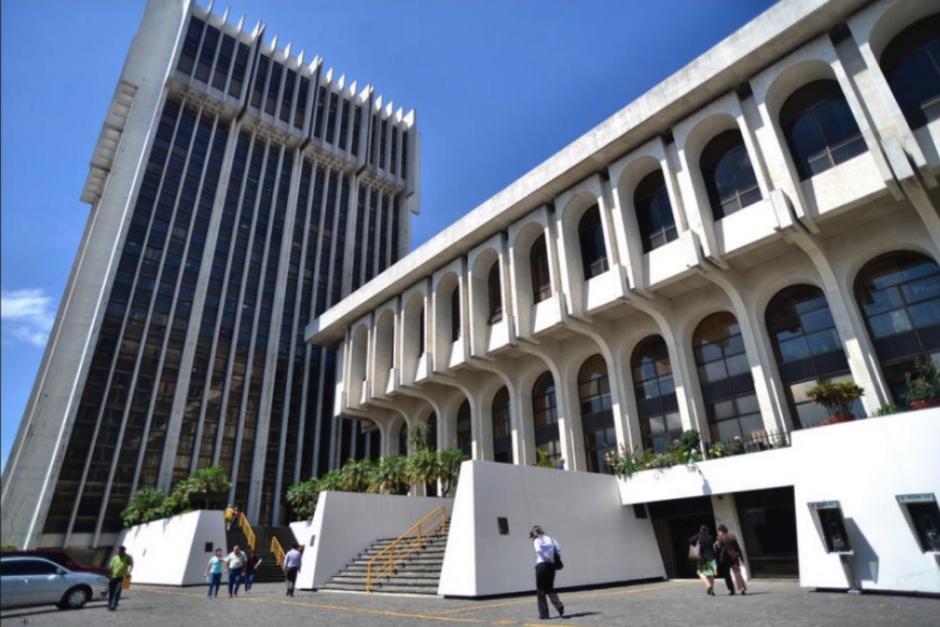 El OJ, MP e INACIF establecieron roles de turno para continuar con la atención urgente a la población. (Foto: archivo/Soy502)